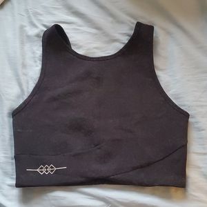 Lululemon high neck crop